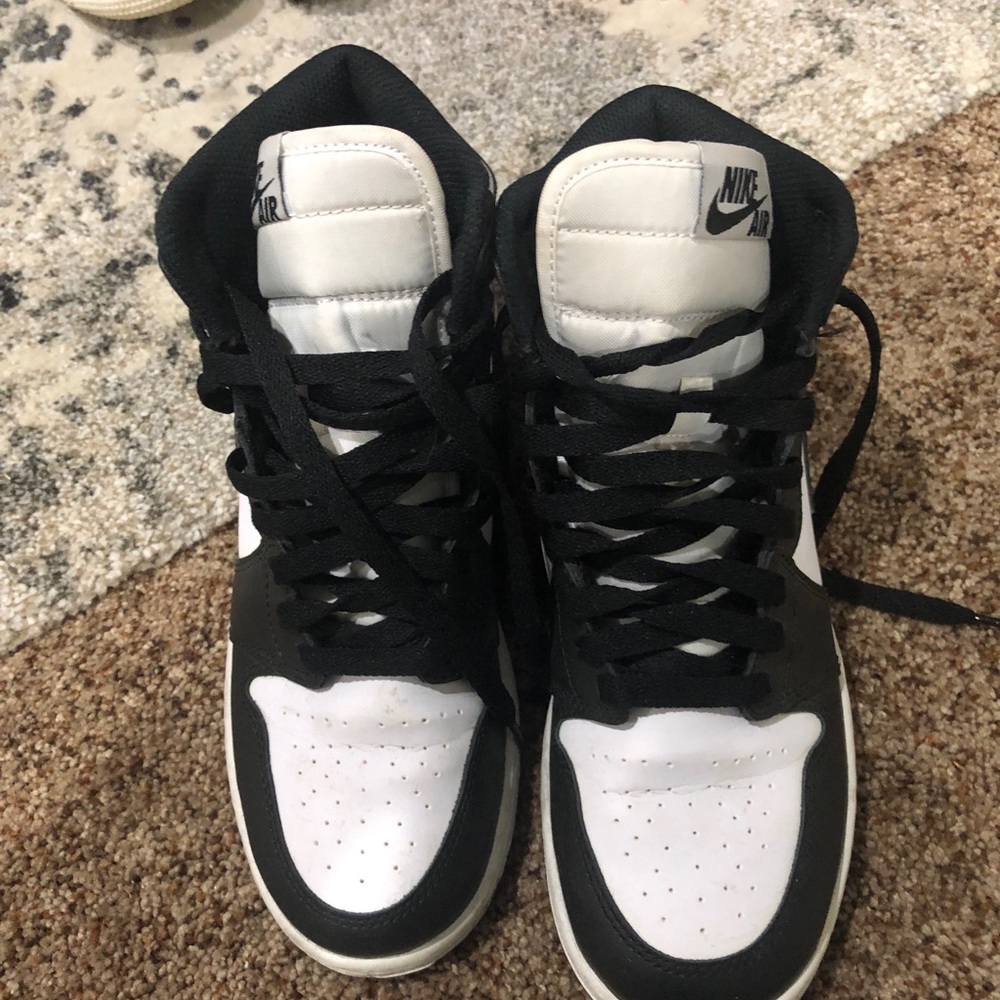 Nike Retro